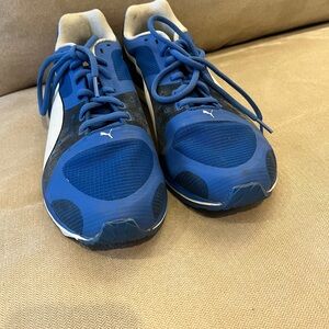 Puma Men's Blue and White Athletic Shoes